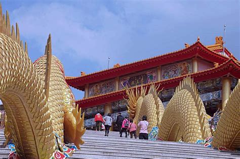 金龍|【南投景點】金龍山法華寺：亞洲最大超壯觀「金龍階。